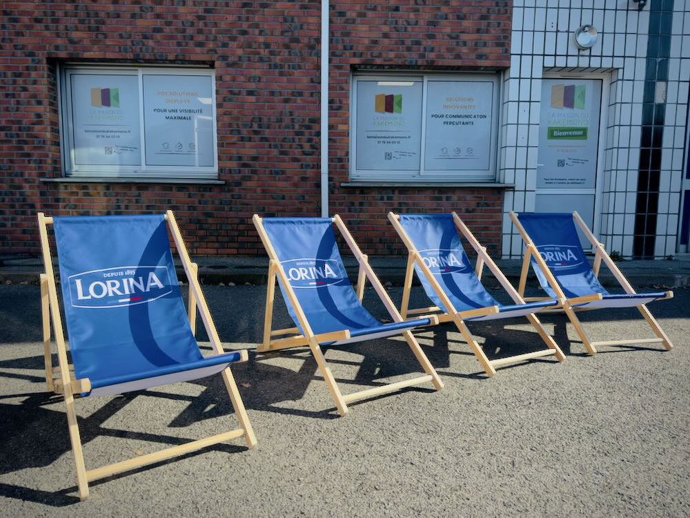 Transat personnalisé aux couleurs de la marque Lorina